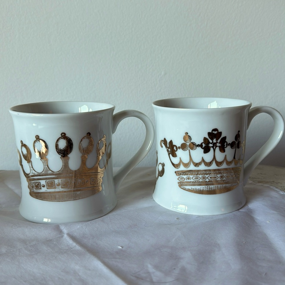 Rosanna King and queen crown mugs (set of 2)